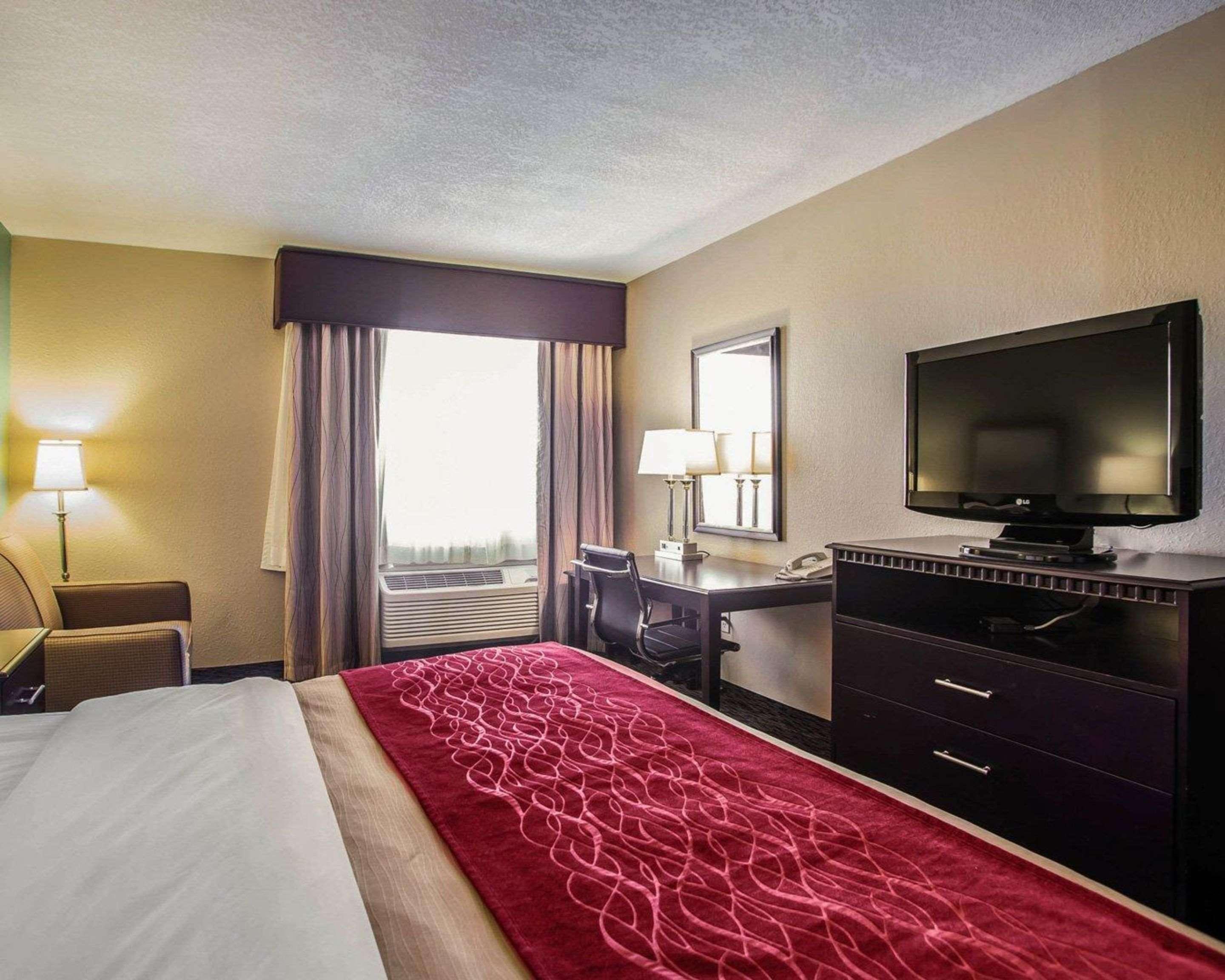 Quality Inn Belton - Kansas City South Екстер'єр фото