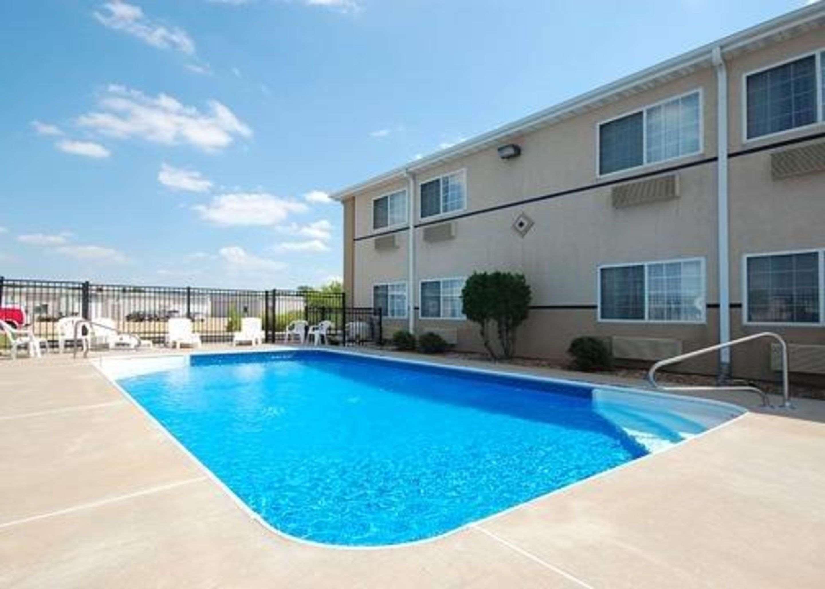 Quality Inn Belton - Kansas City South Екстер'єр фото