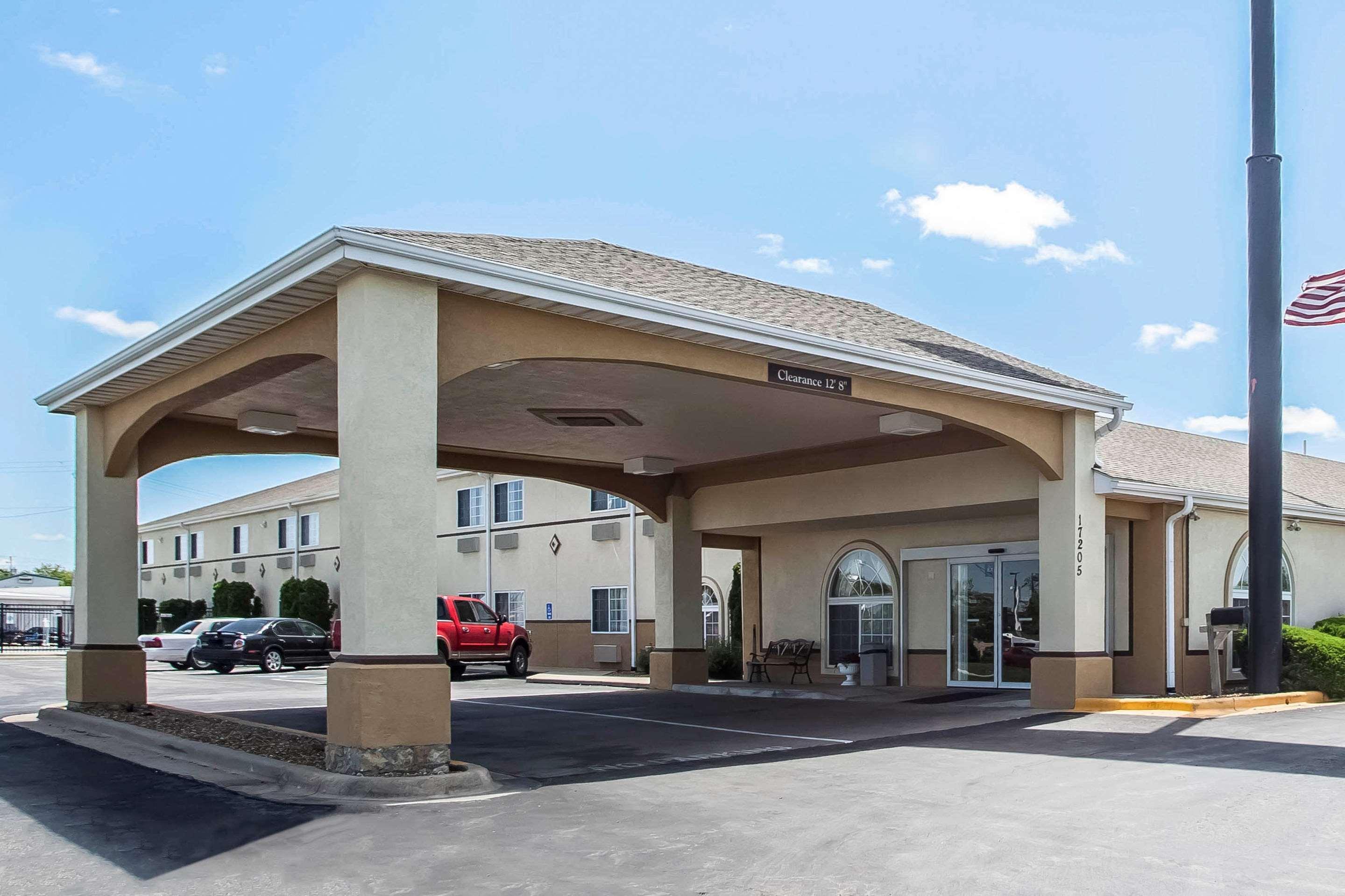 Quality Inn Belton - Kansas City South Екстер'єр фото