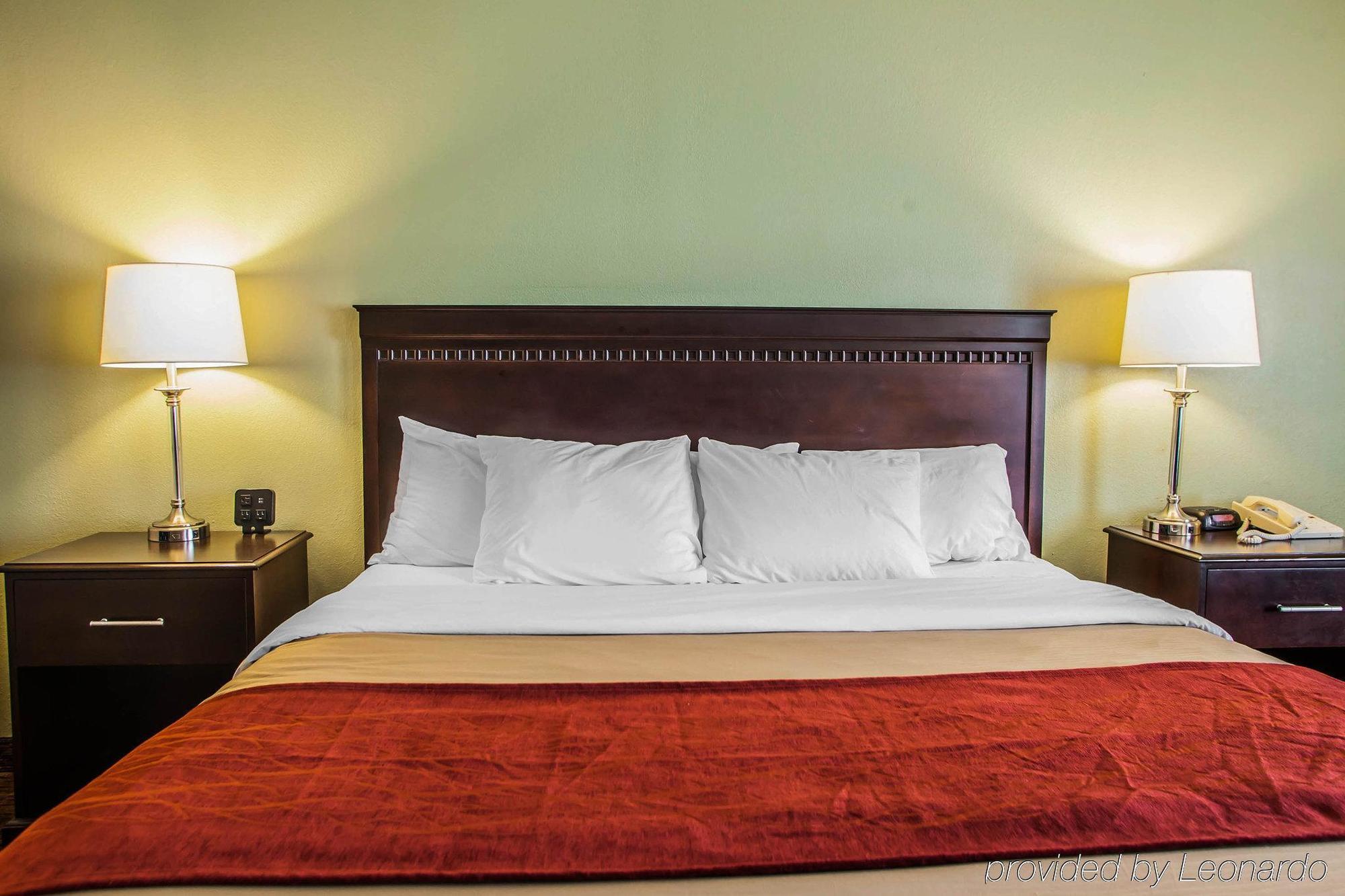 Quality Inn Belton - Kansas City South Екстер'єр фото