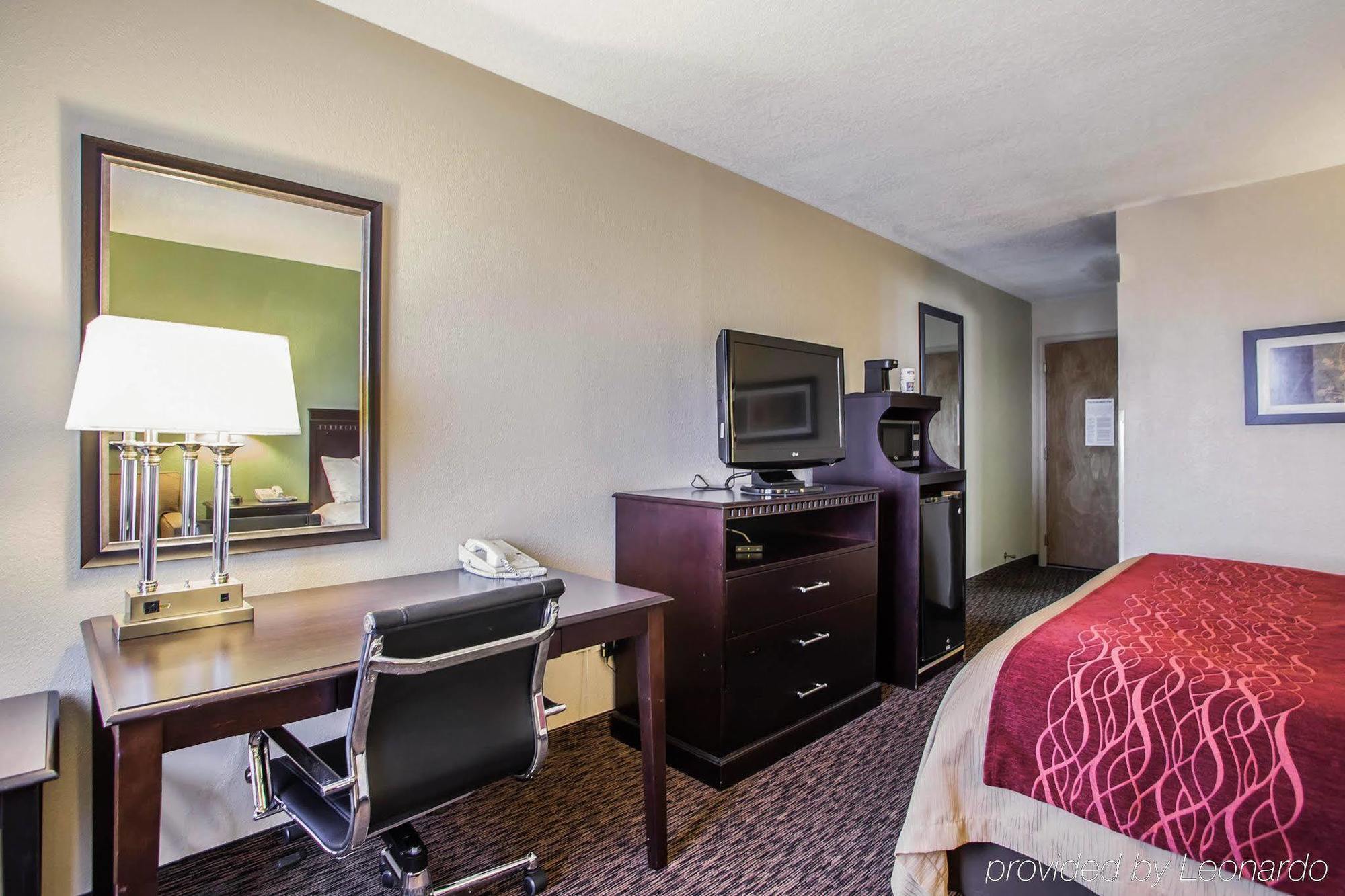 Quality Inn Belton - Kansas City South Екстер'єр фото